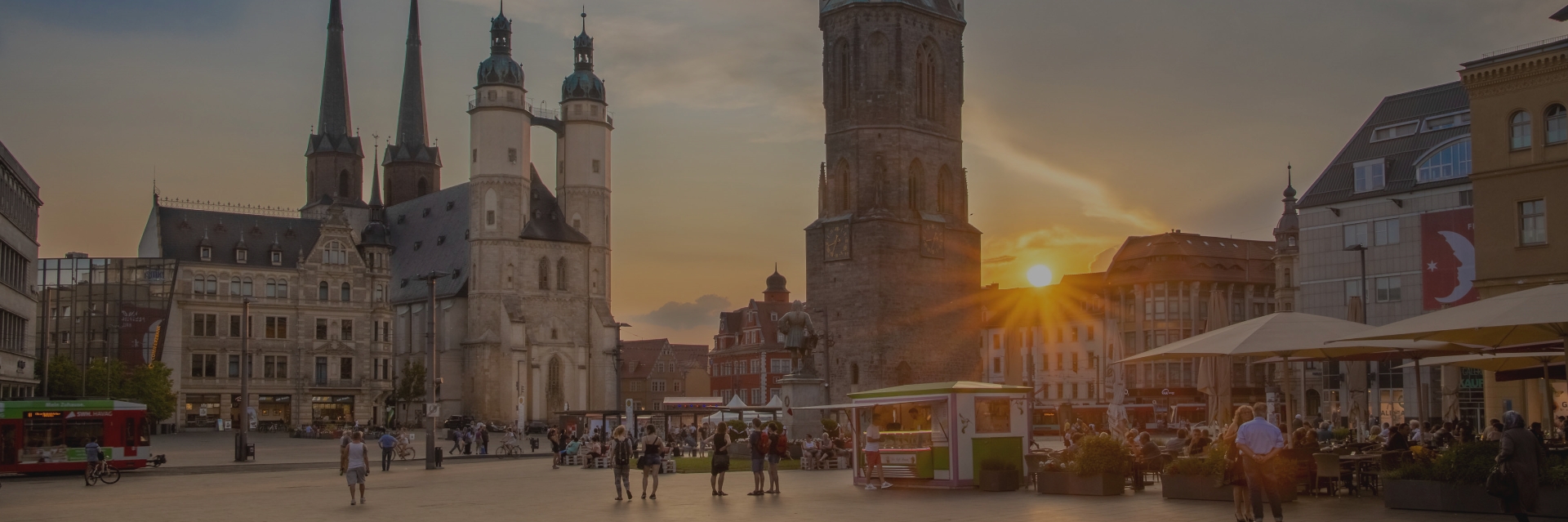 Hallescher Marktplatz_Sonnenuntergang(c) Thomas Ziegler_Stadt Halle (Saale)